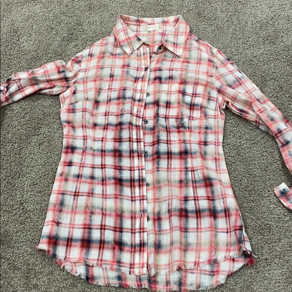 Altar'd State Tops - Altar’d State raw hem bleached stained button down